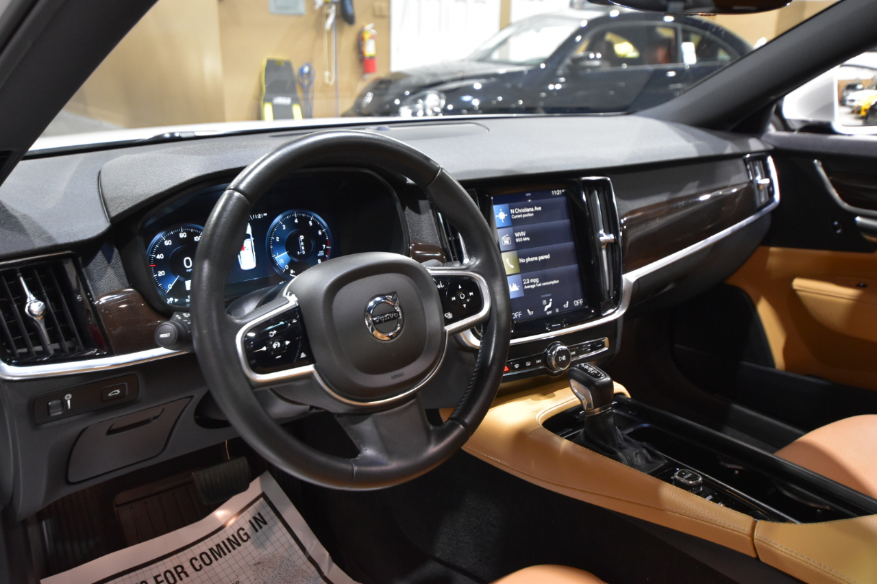 Volvo S90 T6 AWD Momentum 2017