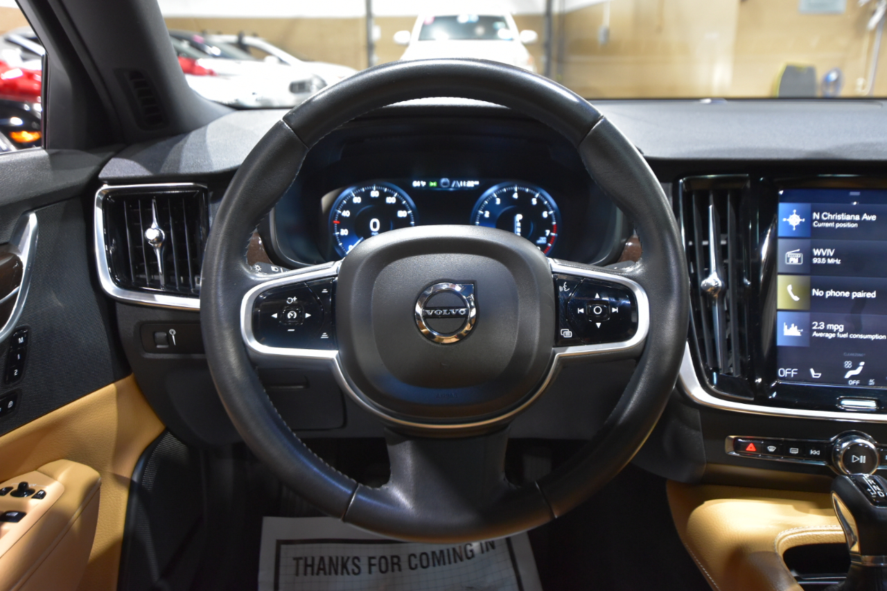 Volvo S90 T6 AWD Momentum 2017