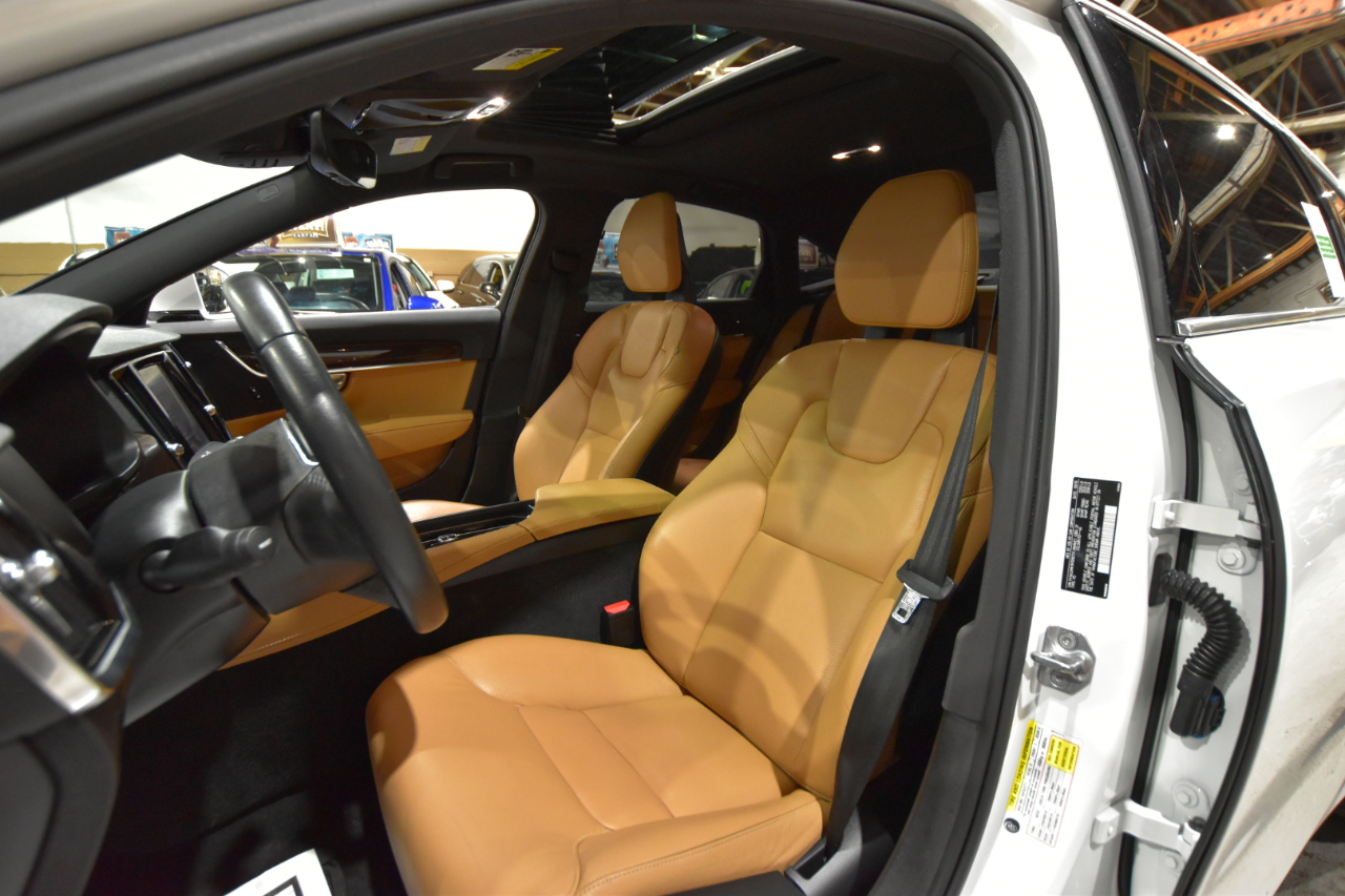 Volvo S90 T6 AWD Momentum 2017