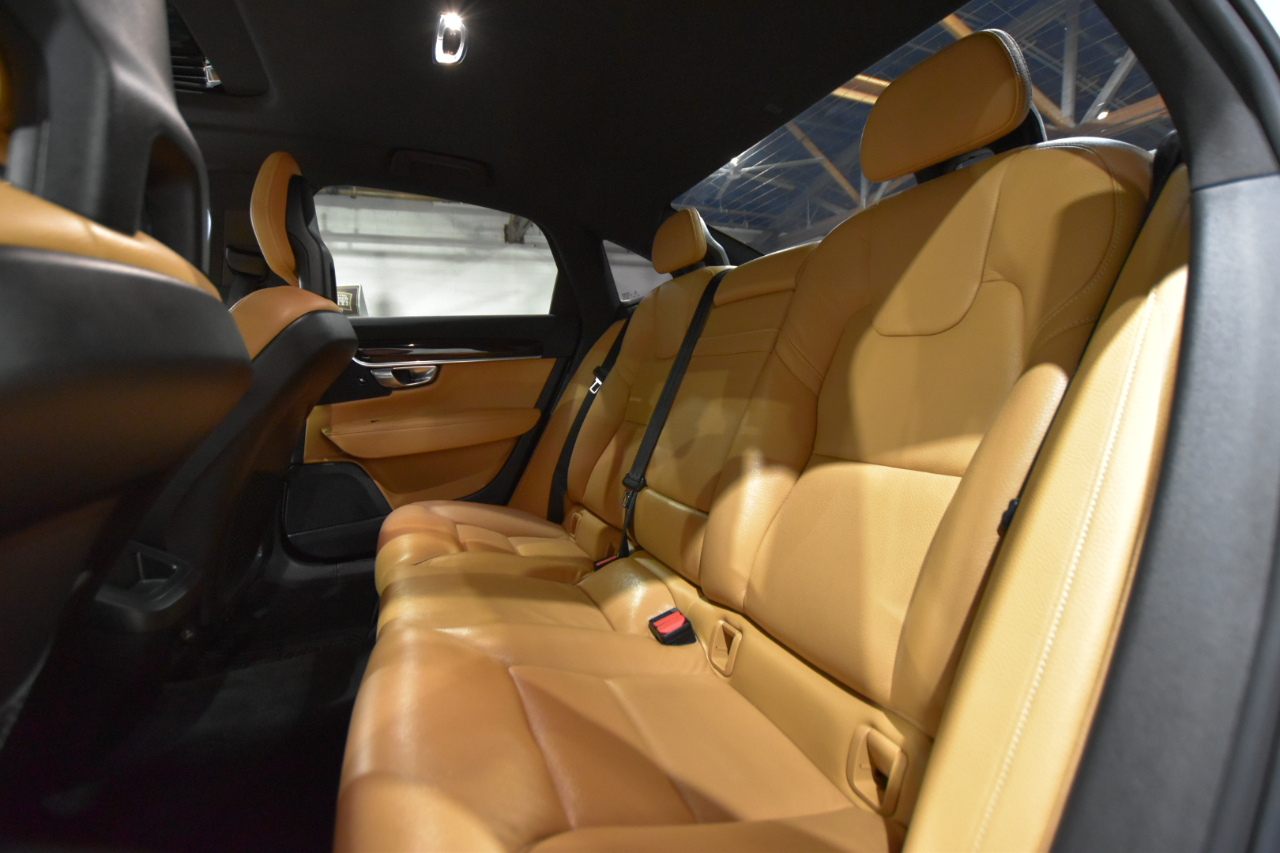 Volvo S90 T6 AWD Momentum 2017