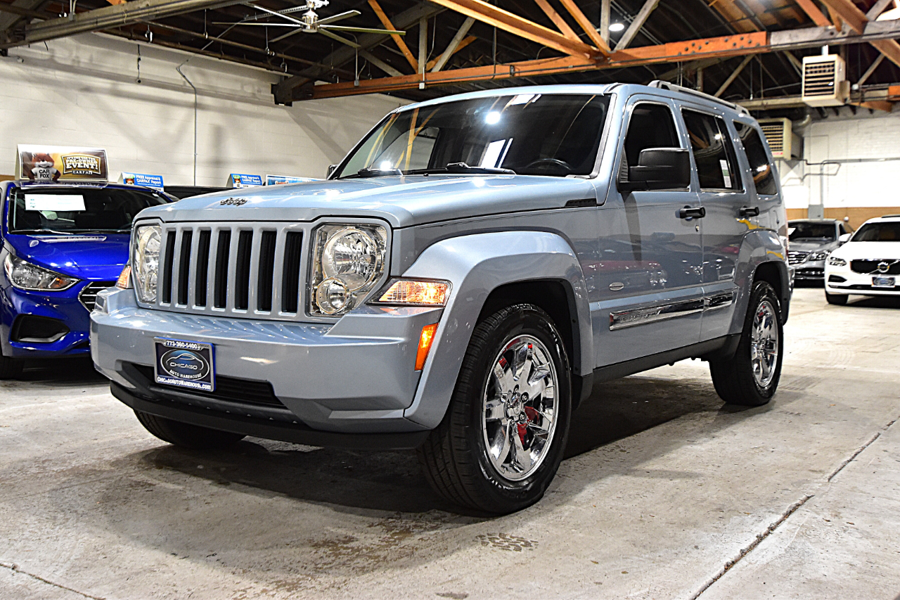 Jeep Liberty 4WD 4dr Sport Latitude 2012