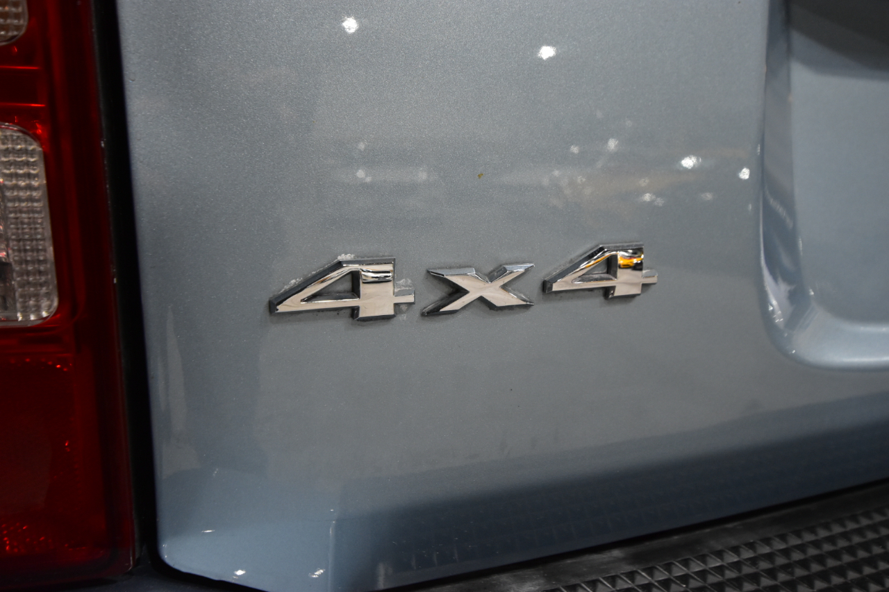 Jeep Liberty 4WD 4dr Sport Latitude 2012