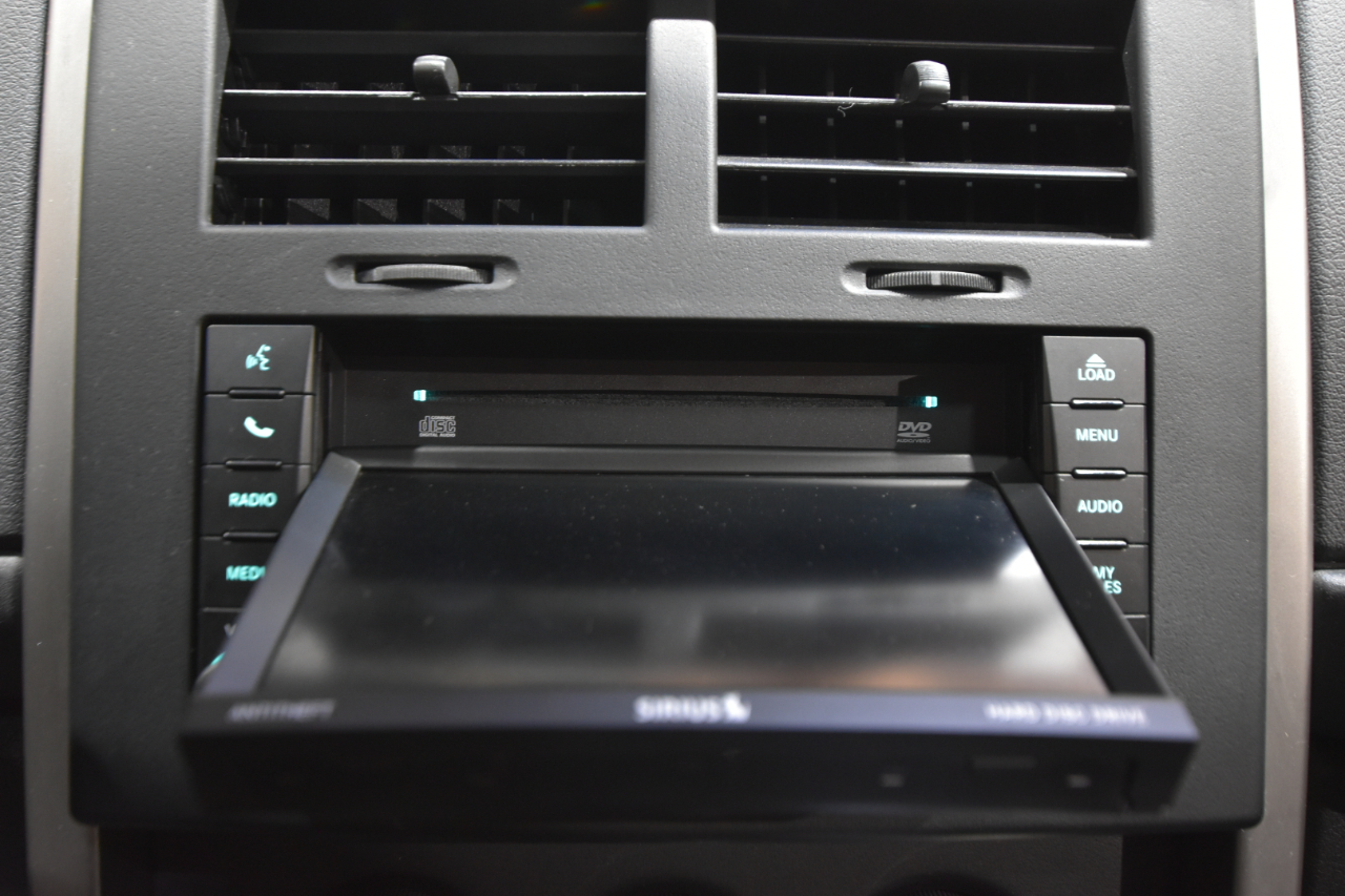 Jeep Liberty 4WD 4dr Sport Latitude 2012