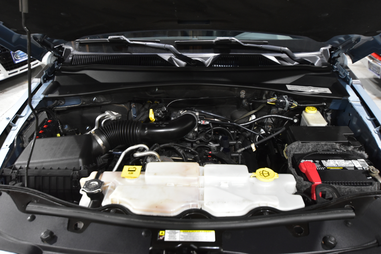 Jeep Liberty 4WD 4dr Sport Latitude 2012