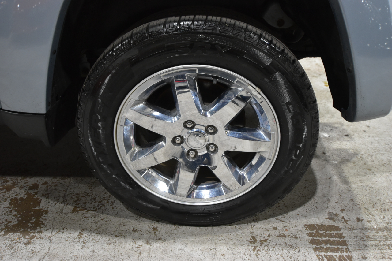 Jeep Liberty 4WD 4dr Sport Latitude 2012