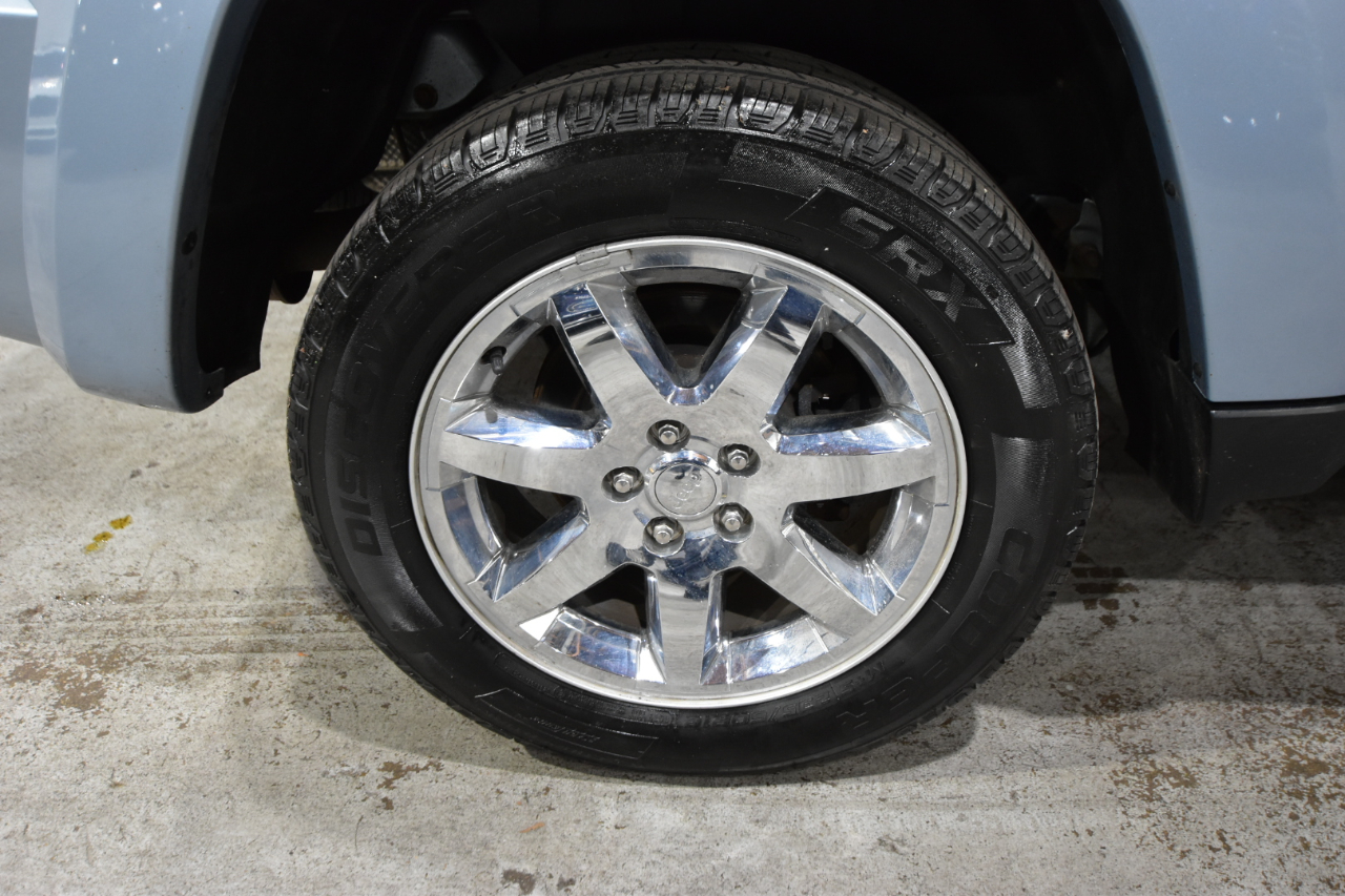 Jeep Liberty 4WD 4dr Sport Latitude 2012