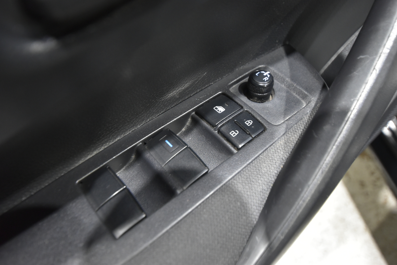 Toyota Corolla LE CVT (Natl) 2024