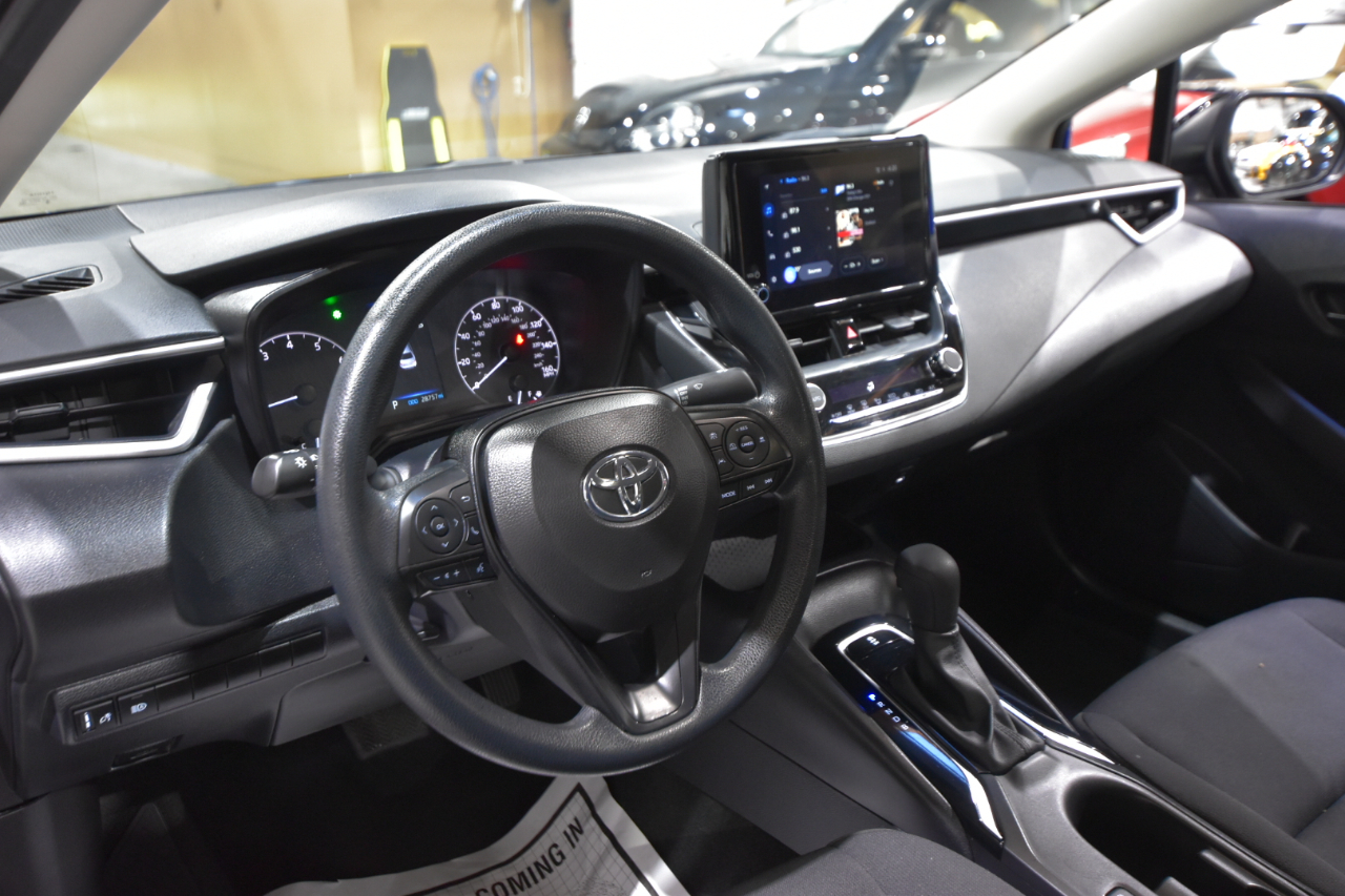 Toyota Corolla LE CVT (Natl) 2024