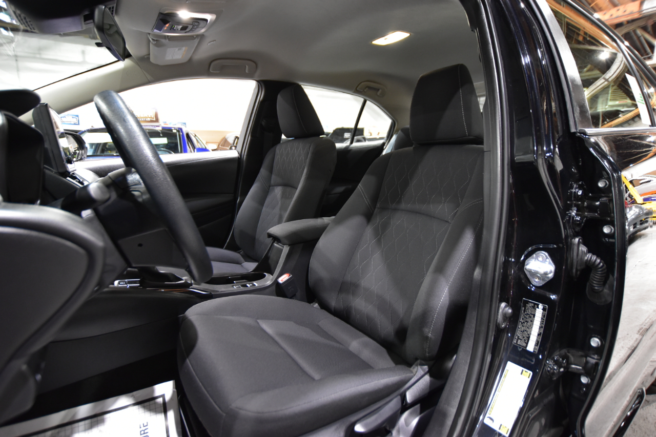 Toyota Corolla LE CVT (Natl) 2024