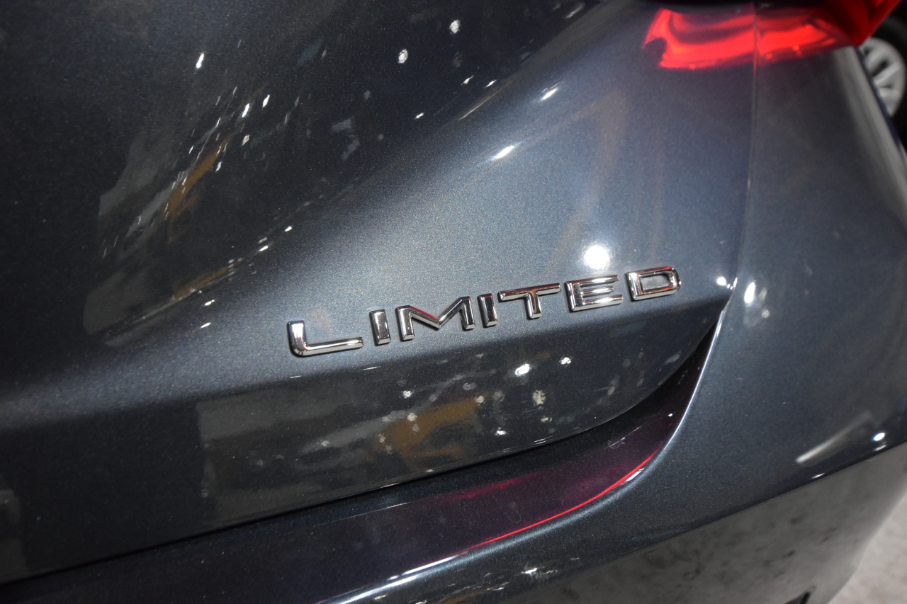 Toyota Avalon Limited (Natl) 2019