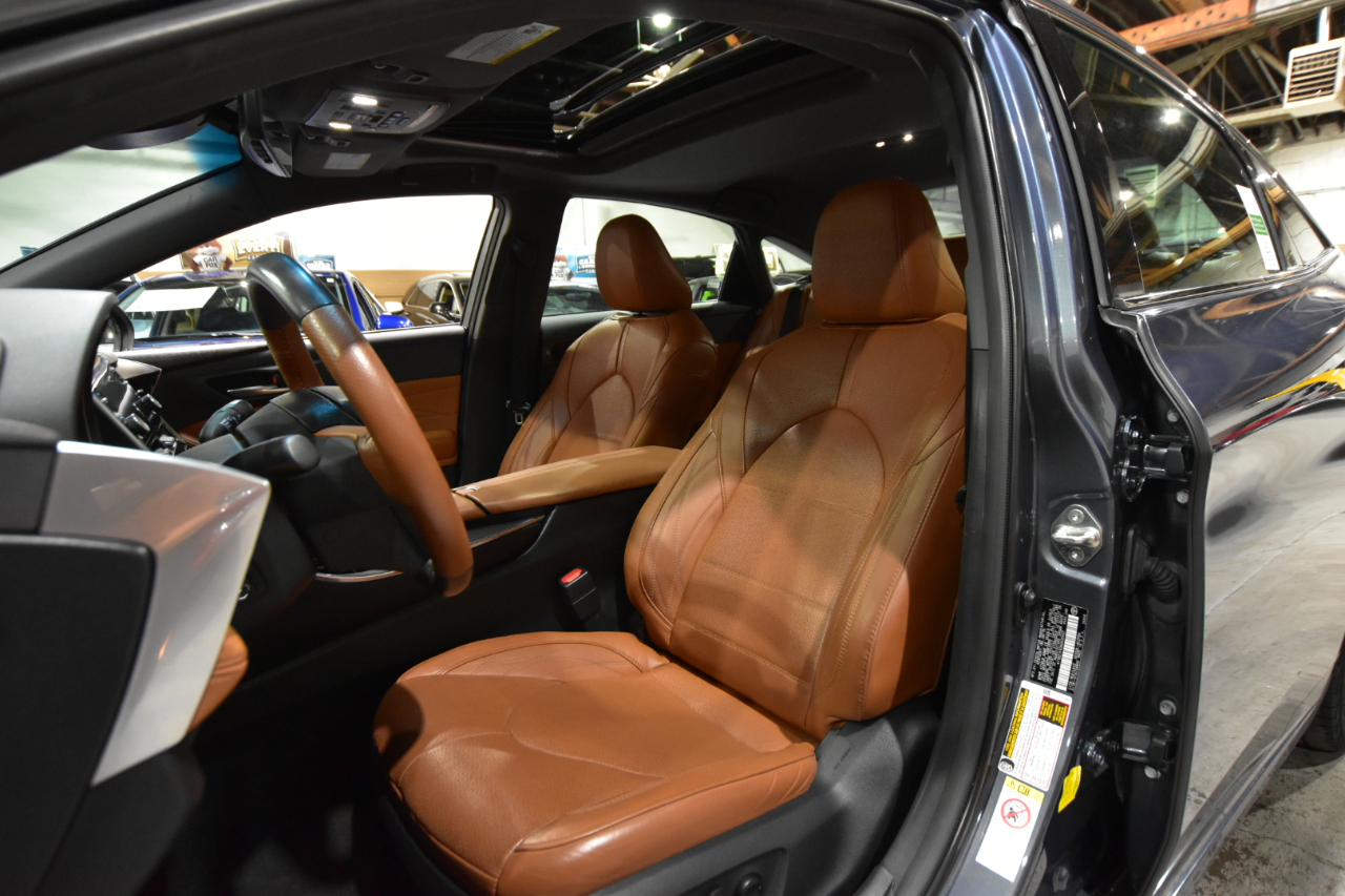 Toyota Avalon Limited (Natl) 2019