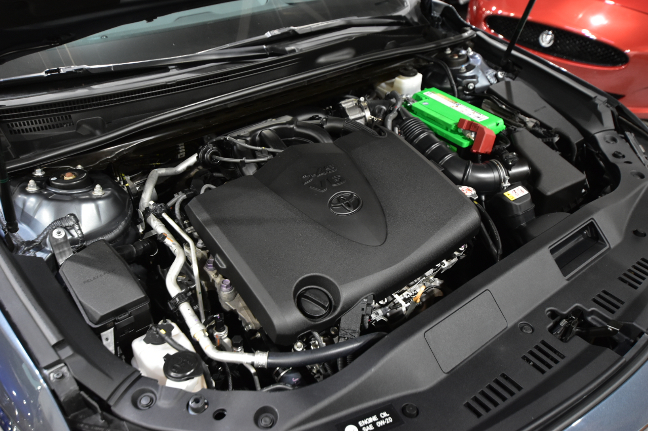 Toyota Avalon Limited (Natl) 2019