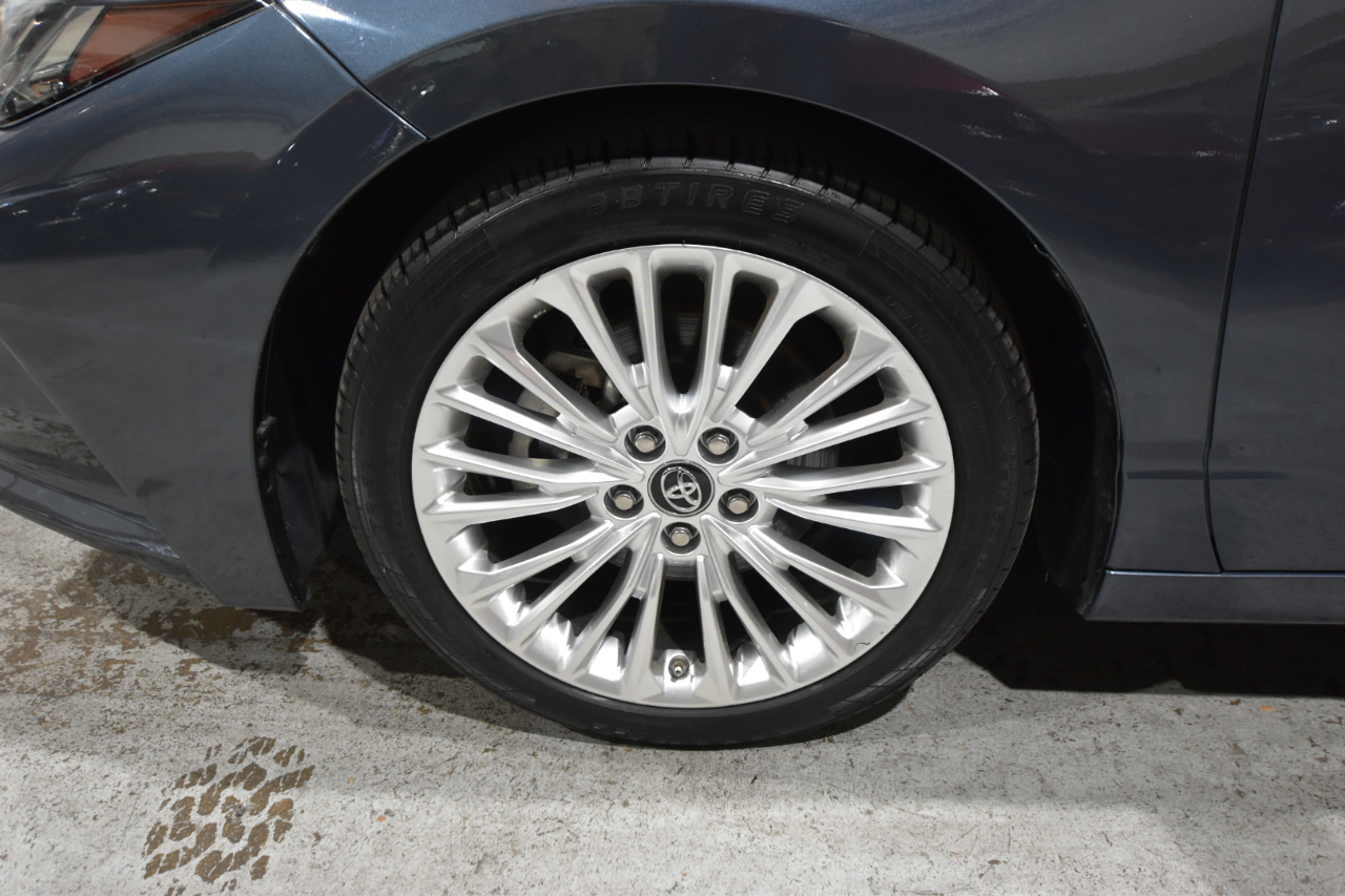 Toyota Avalon Limited (Natl) 2019