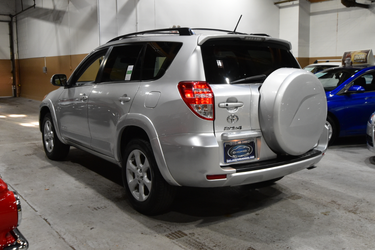 Toyota RAV4 4WD 4dr V6 5-Spd AT Ltd (Natl) 2011