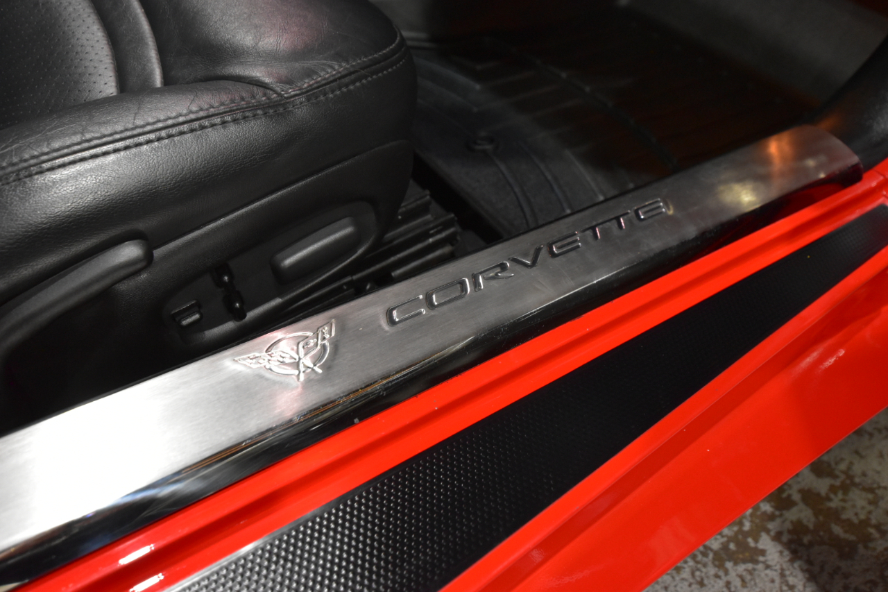 Chevrolet Corvette 2dr Cpe 2002