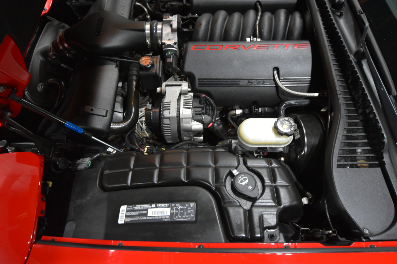 Chevrolet Corvette 2dr Cpe 2002