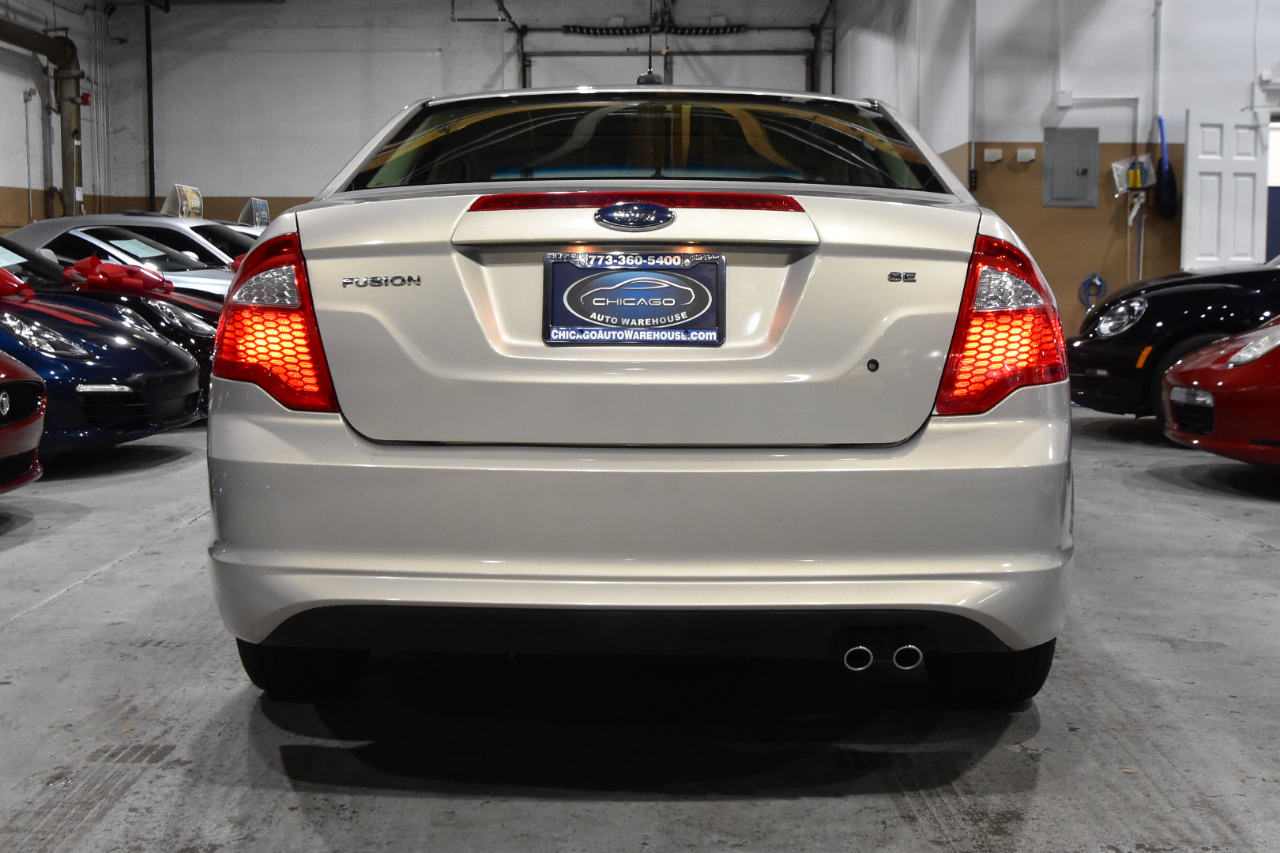 Ford Fusion 4dr Sdn SE FWD 2010