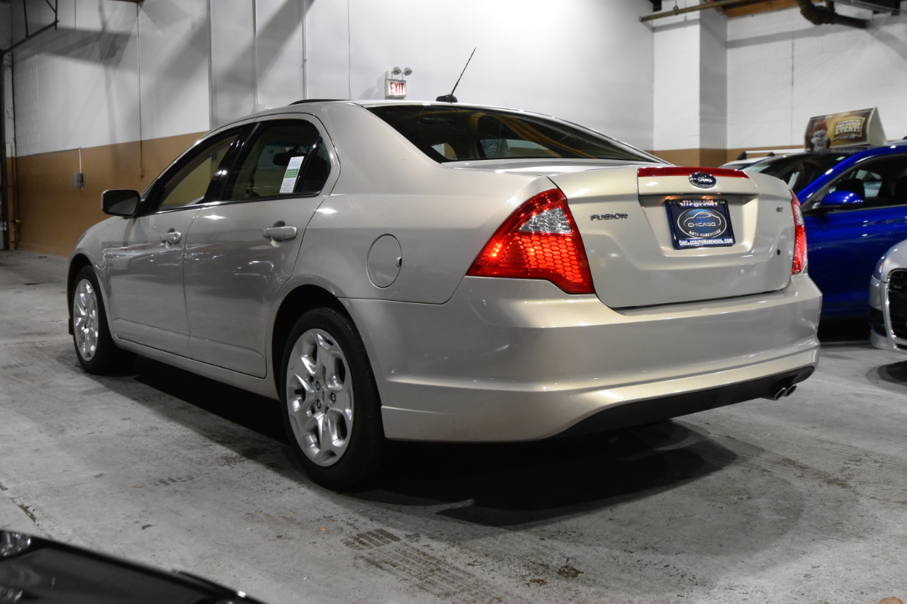 Ford Fusion 4dr Sdn SE FWD 2010