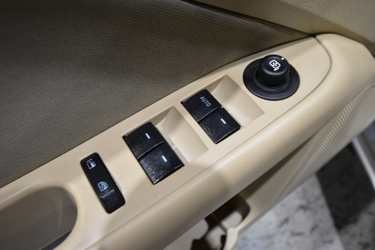 Ford Fusion 4dr Sdn SE FWD 2010