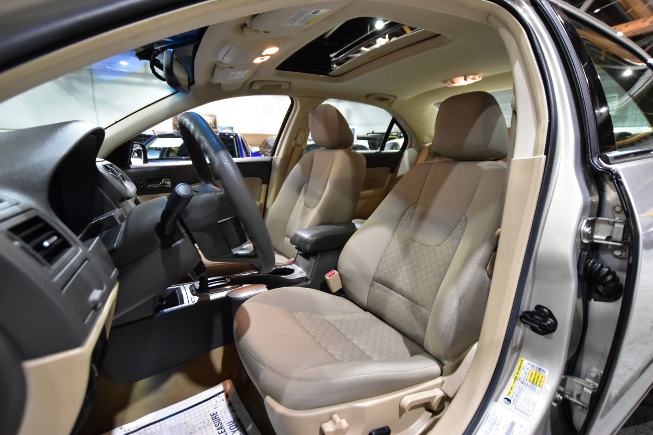 Ford Fusion 4dr Sdn SE FWD 2010