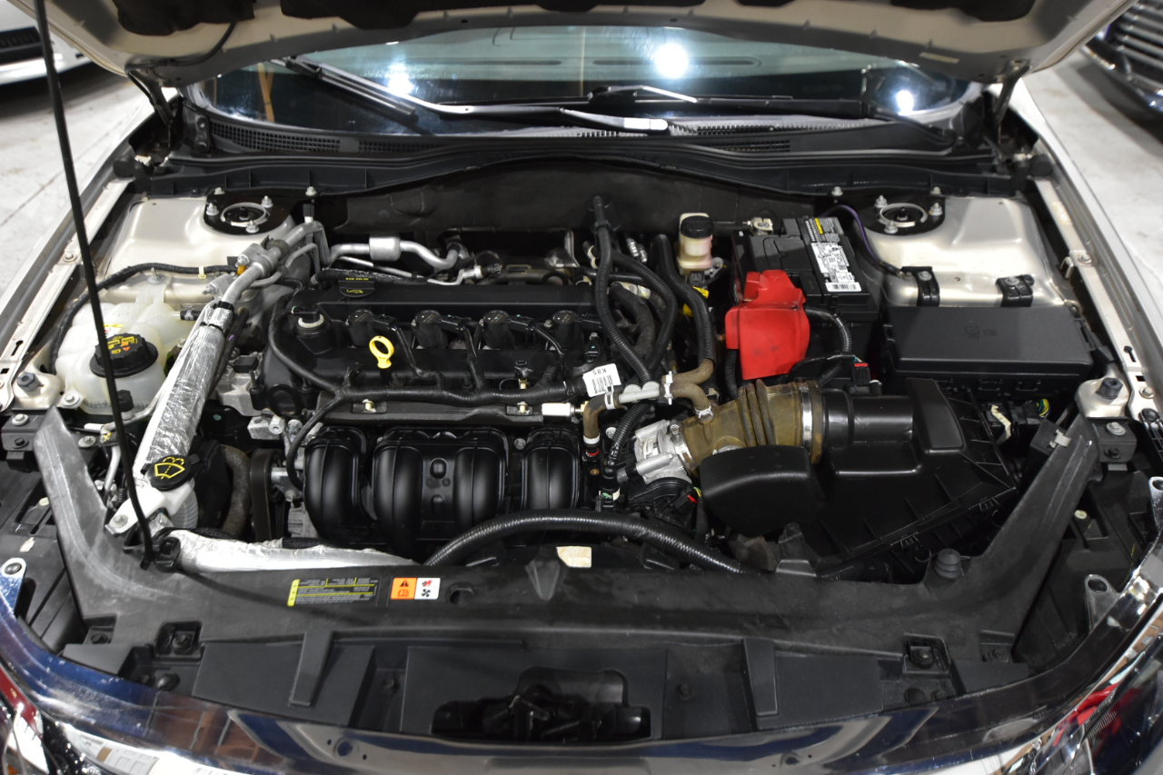 Ford Fusion 4dr Sdn SE FWD 2010