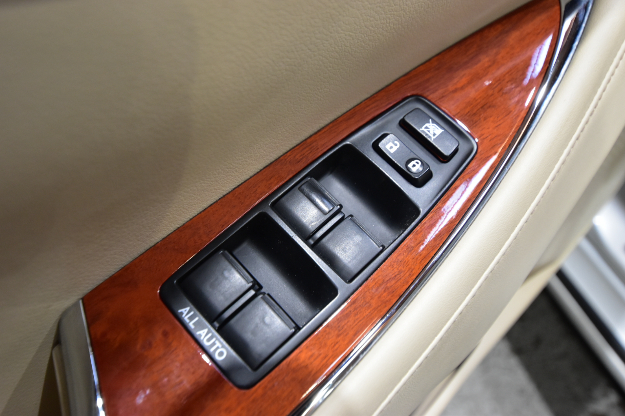 Lexus ES 350 4dr Sdn 2012