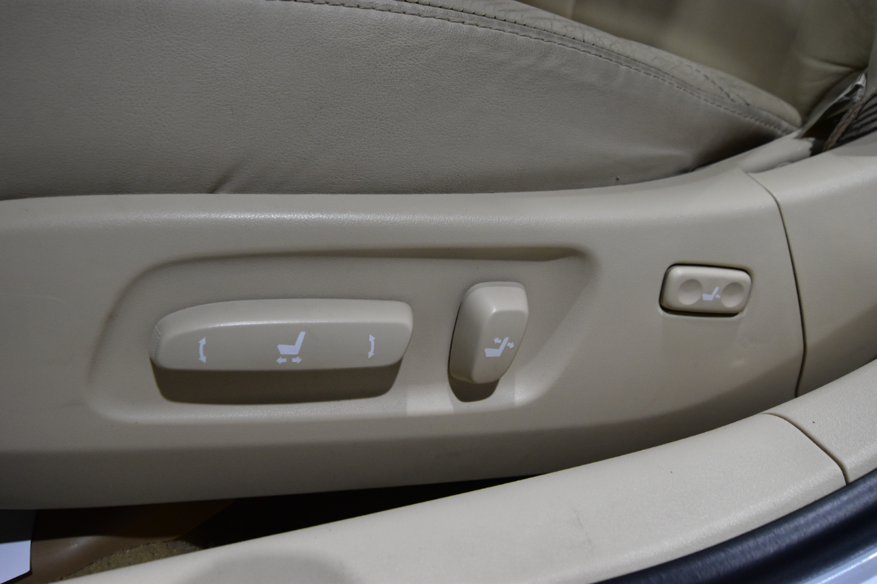 Lexus ES 350 4dr Sdn 2012