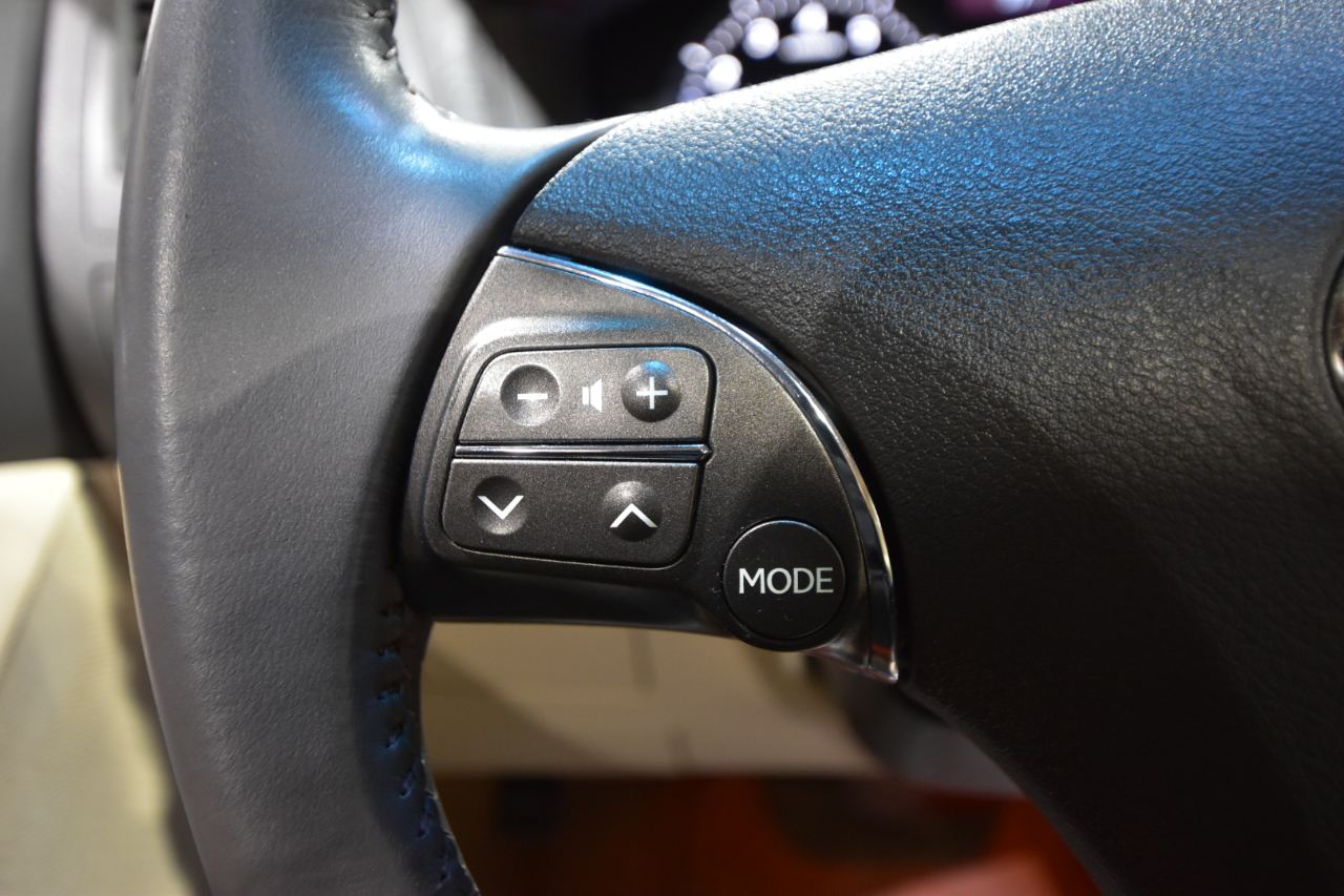 Lexus ES 350 4dr Sdn 2012