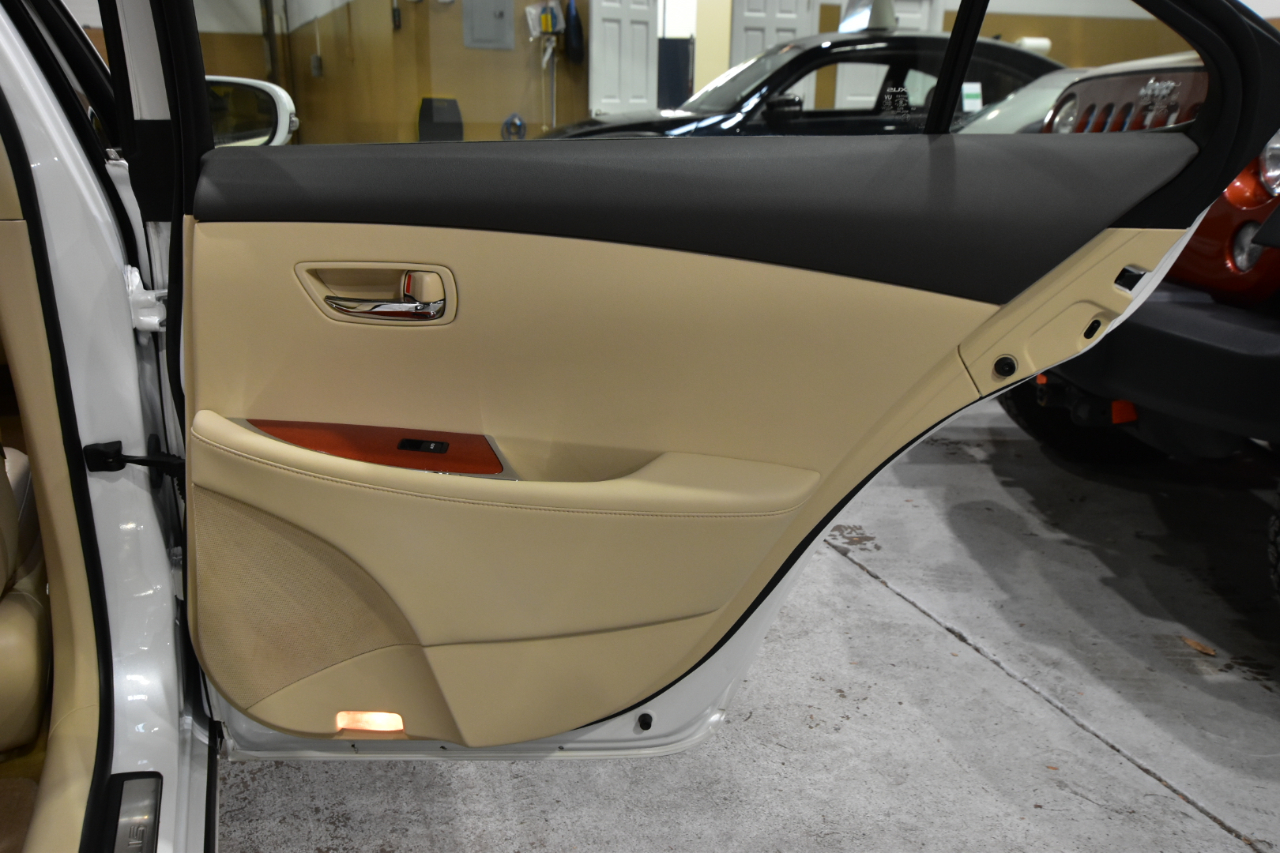 Lexus ES 350 4dr Sdn 2012