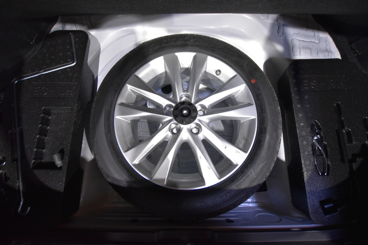 Lexus ES 350 4dr Sdn 2012