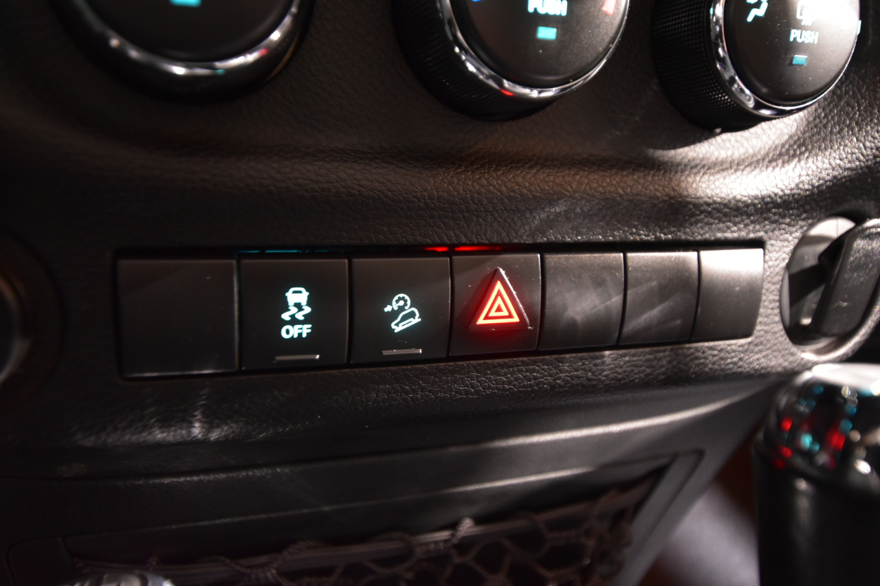 Jeep Wrangler 4WD 2dr Sport 2014