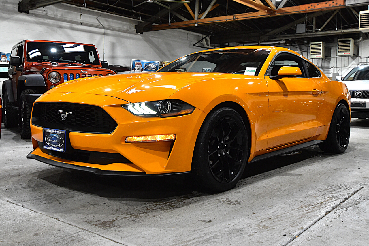 Ford Mustang EcoBoost Fastback 2018