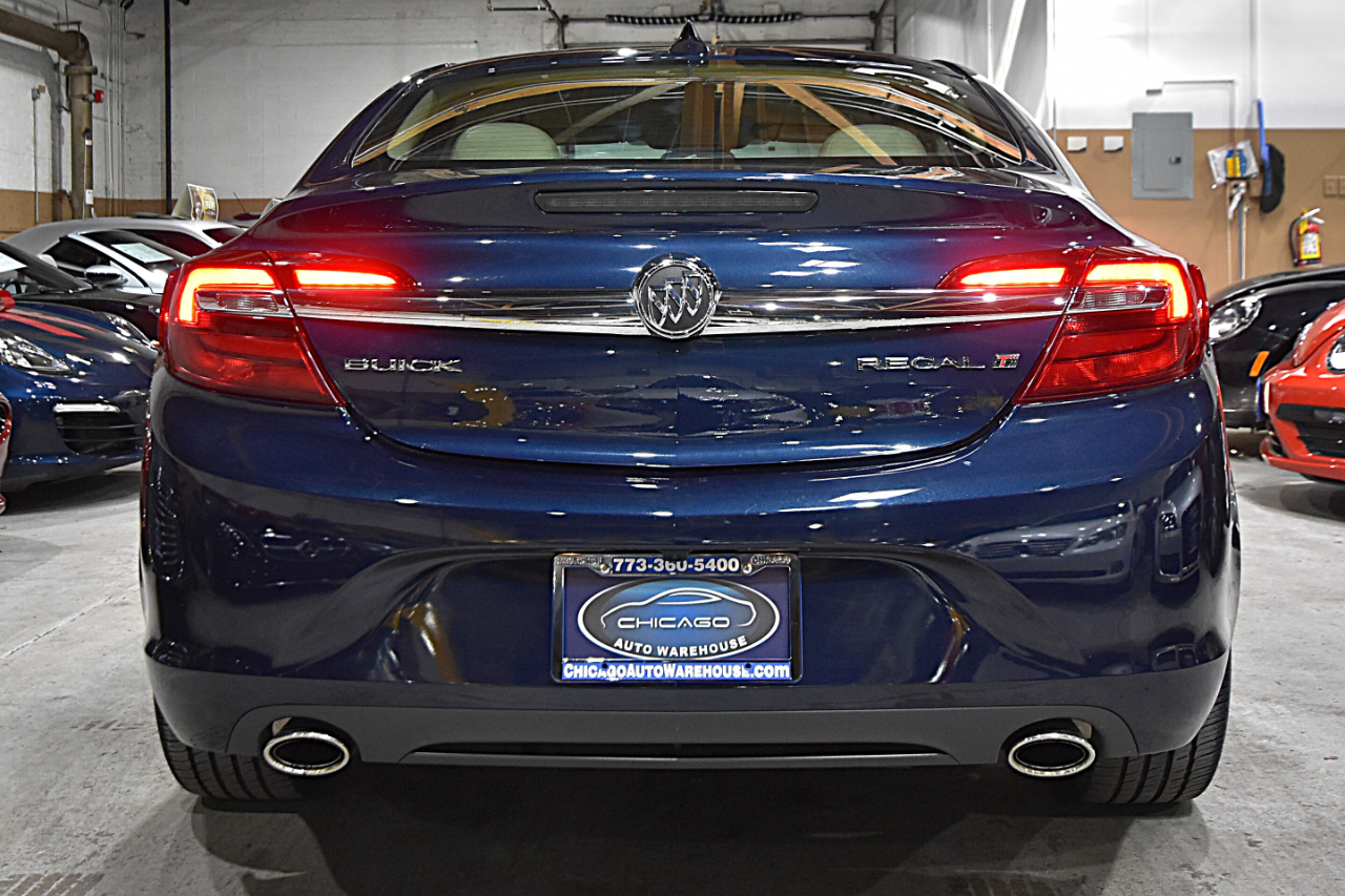 Buick Regal 4dr Sdn Turbo FWD 2016