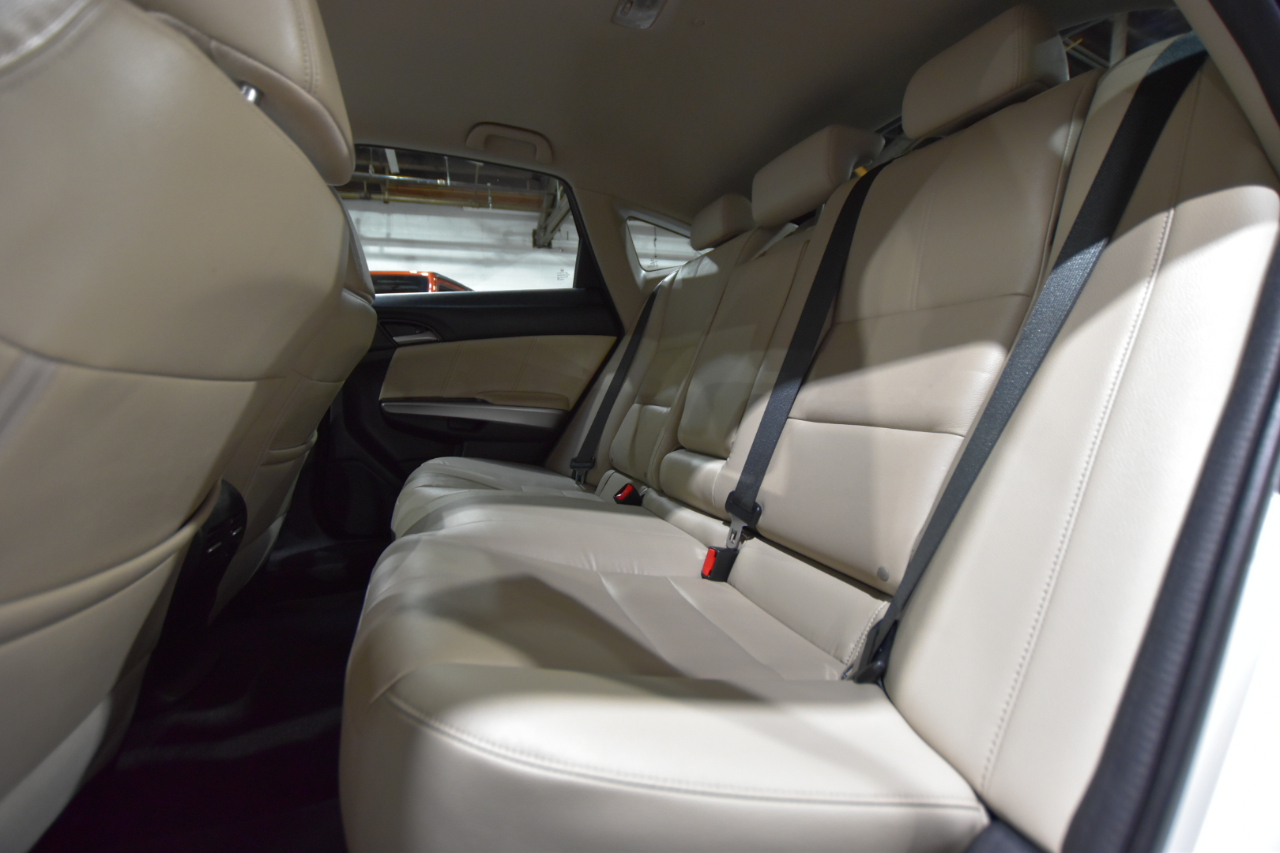 Honda Crosstour 2WD V6 5dr EX-L 2013