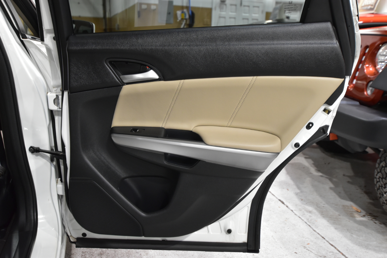 Honda Crosstour 2WD V6 5dr EX-L 2013