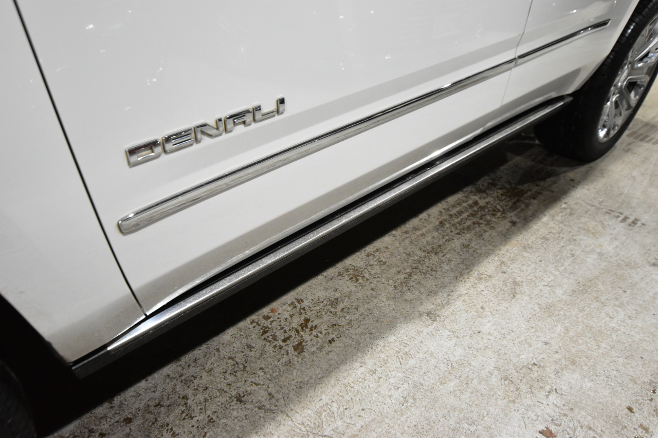 GMC Yukon 4WD 4dr Denali 2016