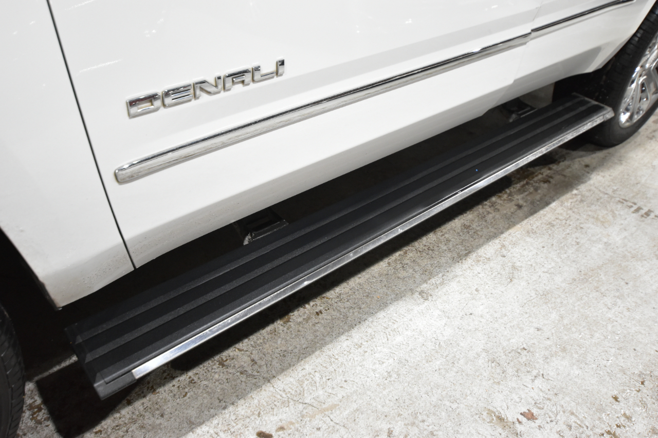 GMC Yukon 4WD 4dr Denali 2016