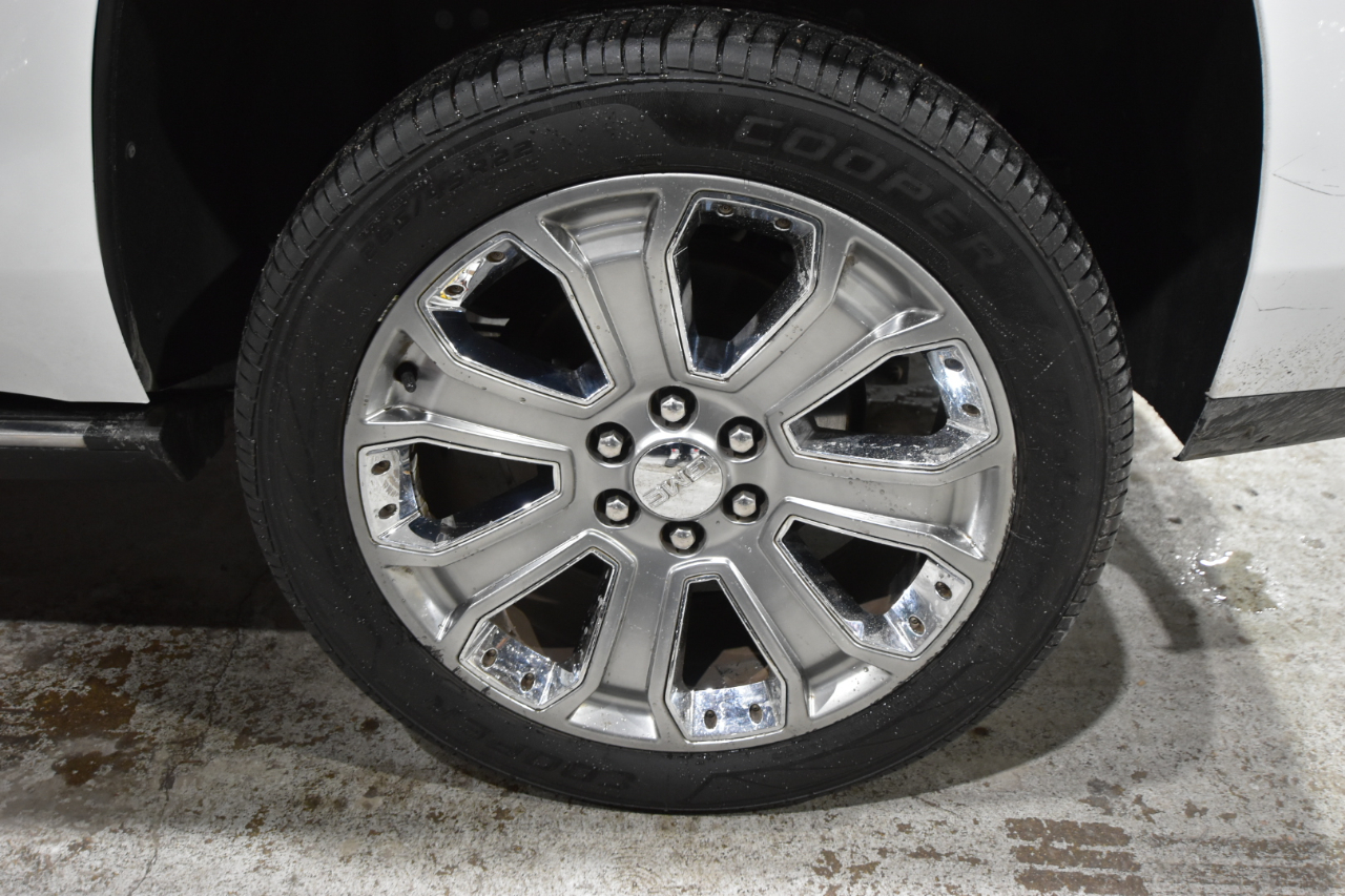 GMC Yukon 4WD 4dr Denali 2016