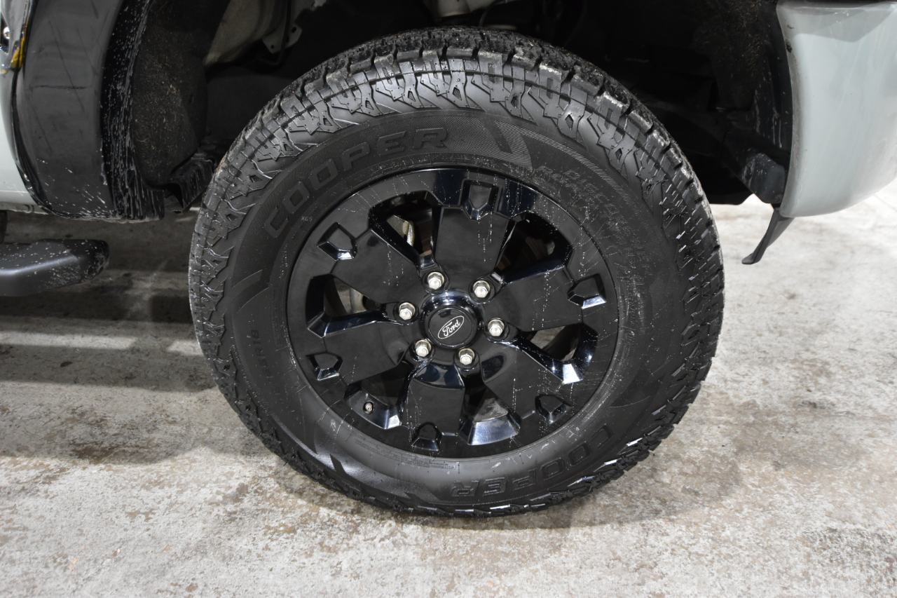 Ford Ranger LARIAT 4WD SuperCrew 5' Box 2022