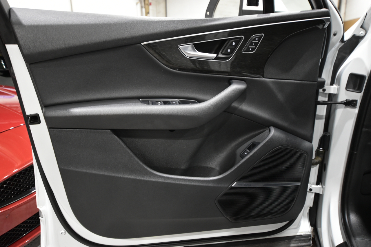 Audi Q7 Premium Plus 55 TFSI quattro 2021