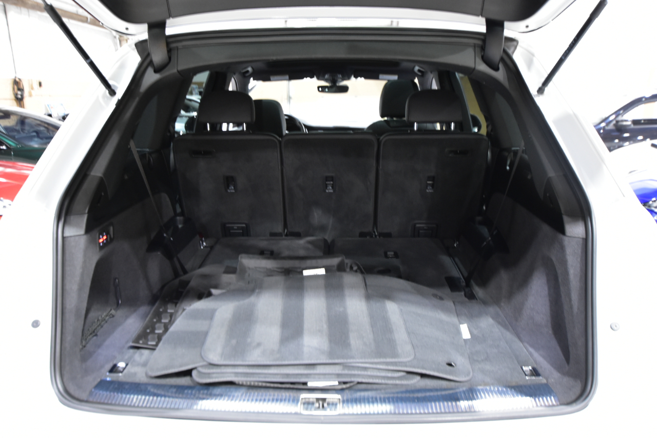 Audi Q7 Premium Plus 55 TFSI quattro 2021