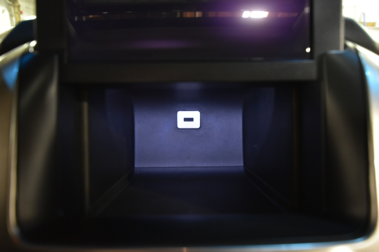 Chevrolet Tahoe 4WD 4dr Premier 2017