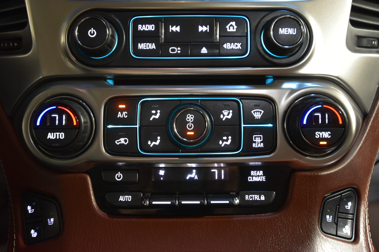 Chevrolet Tahoe 4WD 4dr Premier 2017