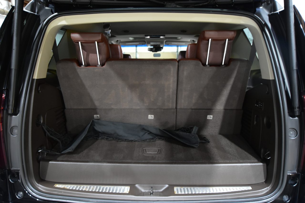 Chevrolet Tahoe 4WD 4dr Premier 2017