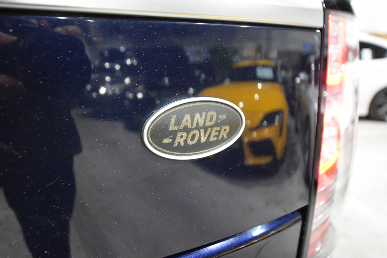 Land Rover Range Rover V8 Supercharged LWB 2017