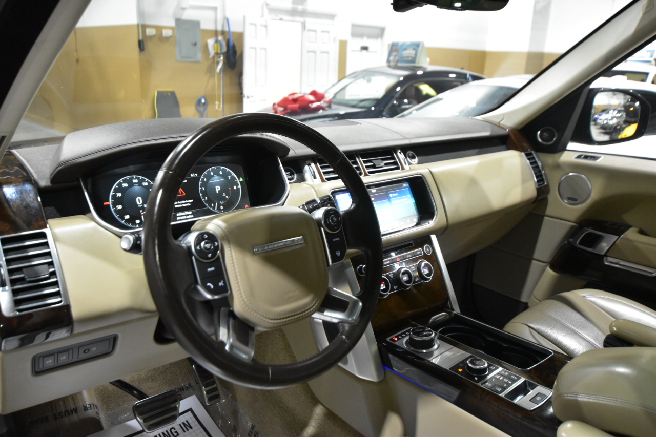 Land Rover Range Rover V8 Supercharged LWB 2017