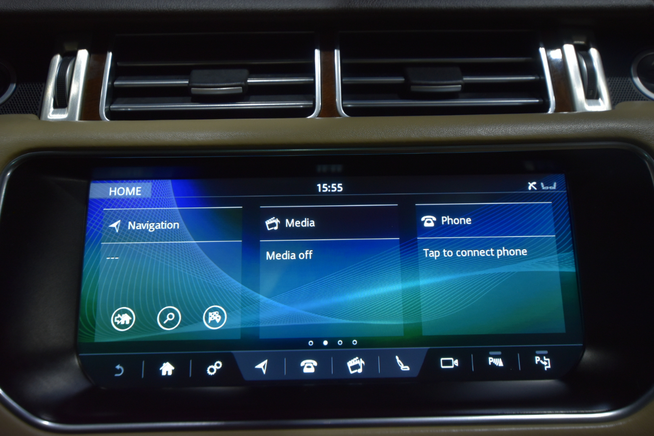 Land Rover Range Rover V8 Supercharged LWB 2017