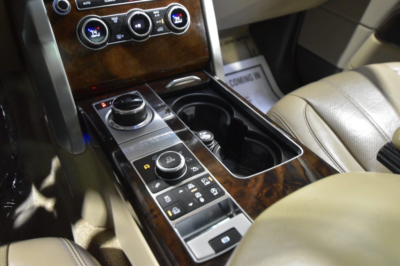 Land Rover Range Rover V8 Supercharged LWB 2017