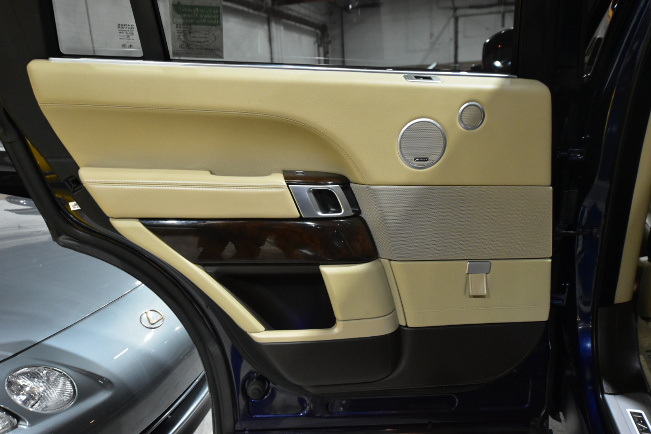 Land Rover Range Rover V8 Supercharged LWB 2017