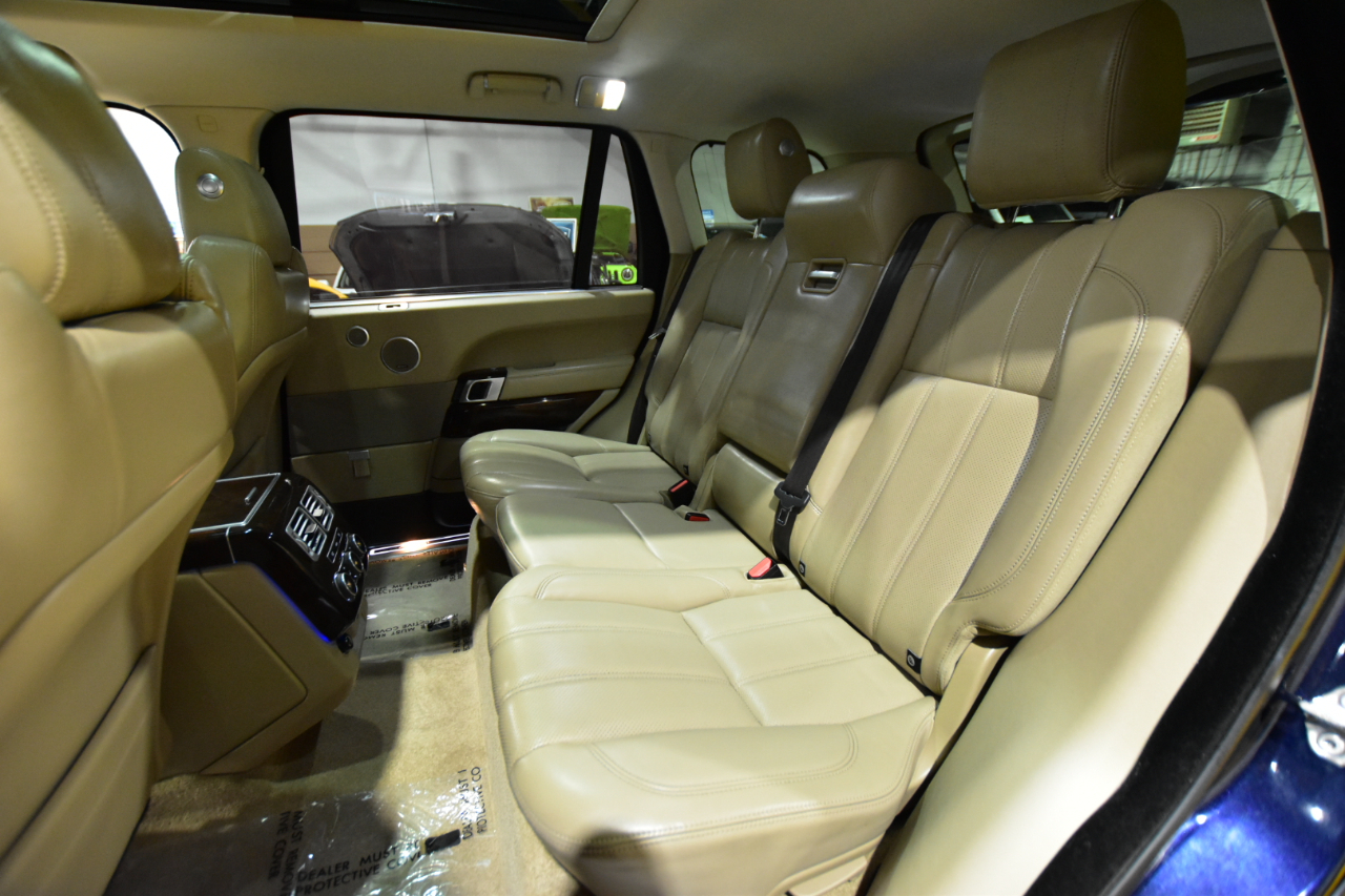 Land Rover Range Rover V8 Supercharged LWB 2017